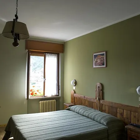 Des Roses 3* Villeneuve